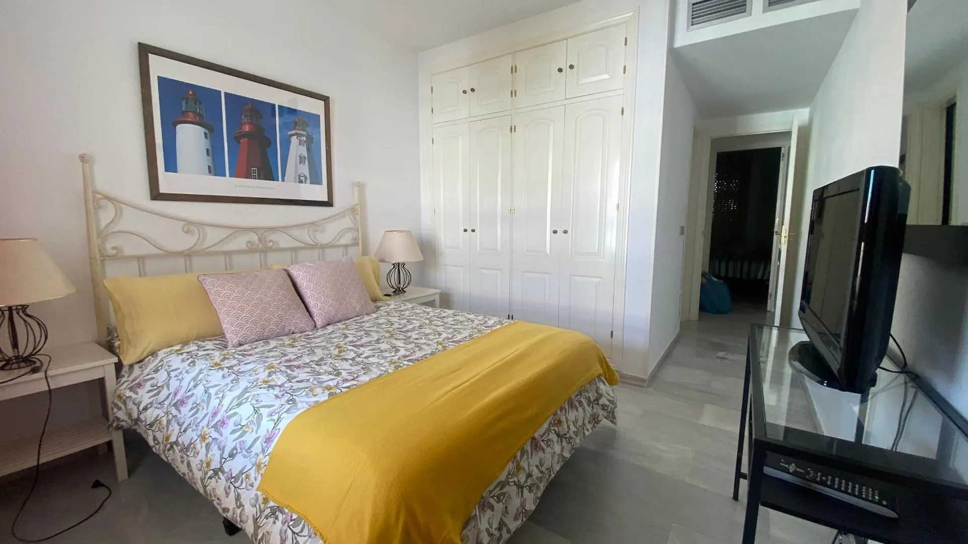 Carihuela Plaza Del Remo Apartman Torremolinos Spanyolország
