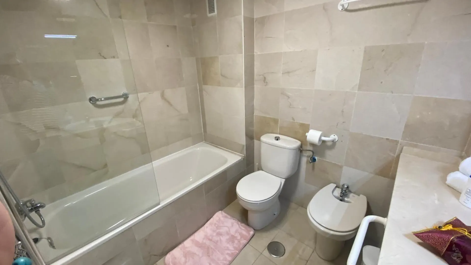 Carihuela Plaza Del Remo Apartman Torremolinos Spanyolország