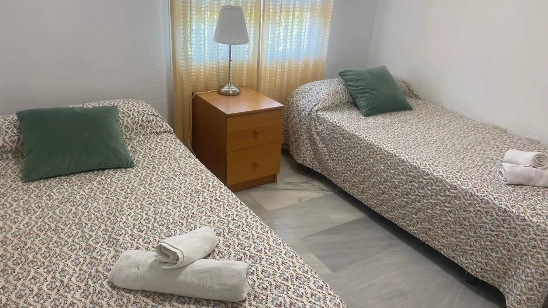 Carihuela Plaza Del Remo Apartman Torremolinos